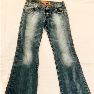 Colins Jeanswear Zoe size 6/28 INSEAM 33”